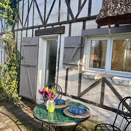 Tatil Evi Paisible Chaumiere Normande Proche Bourg - Jardin - Campagne *